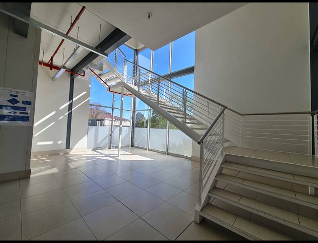 15,503M² WAREHOUSE TO LET IN TUNNEY